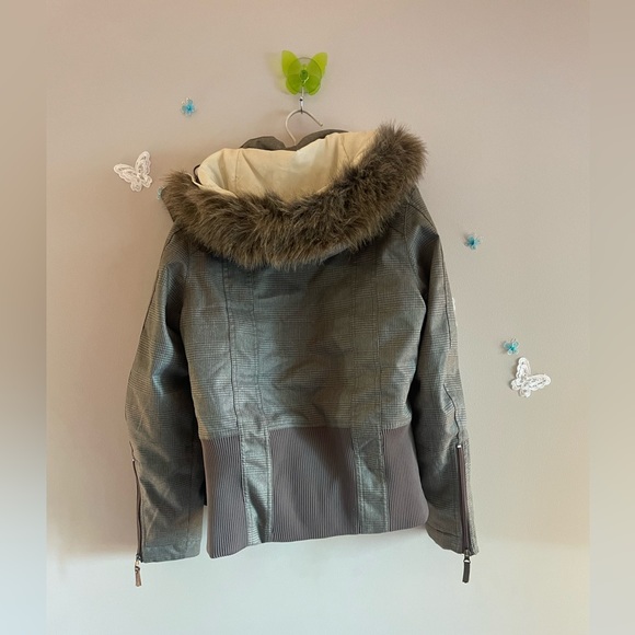 Firefly Snowboard Jacket Fitted Sage Green Plaid - Picture 2 of 8